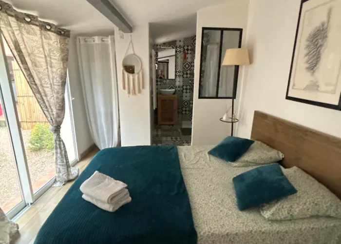 Charmant T2 Centre Cassis Avec Parking